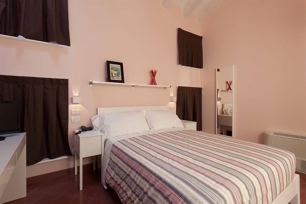 פארמה Hotel Forlanini 52 מראה חיצוני תמונה