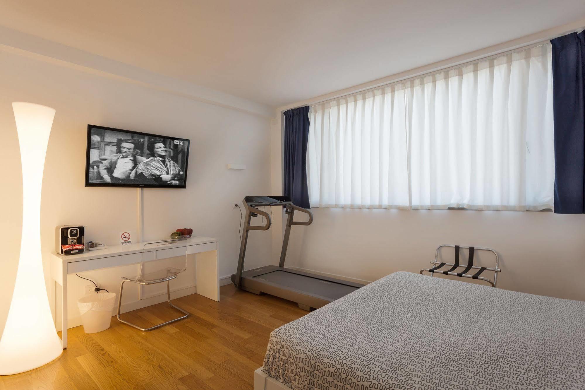 פארמה Hotel Forlanini 52 מראה חיצוני תמונה