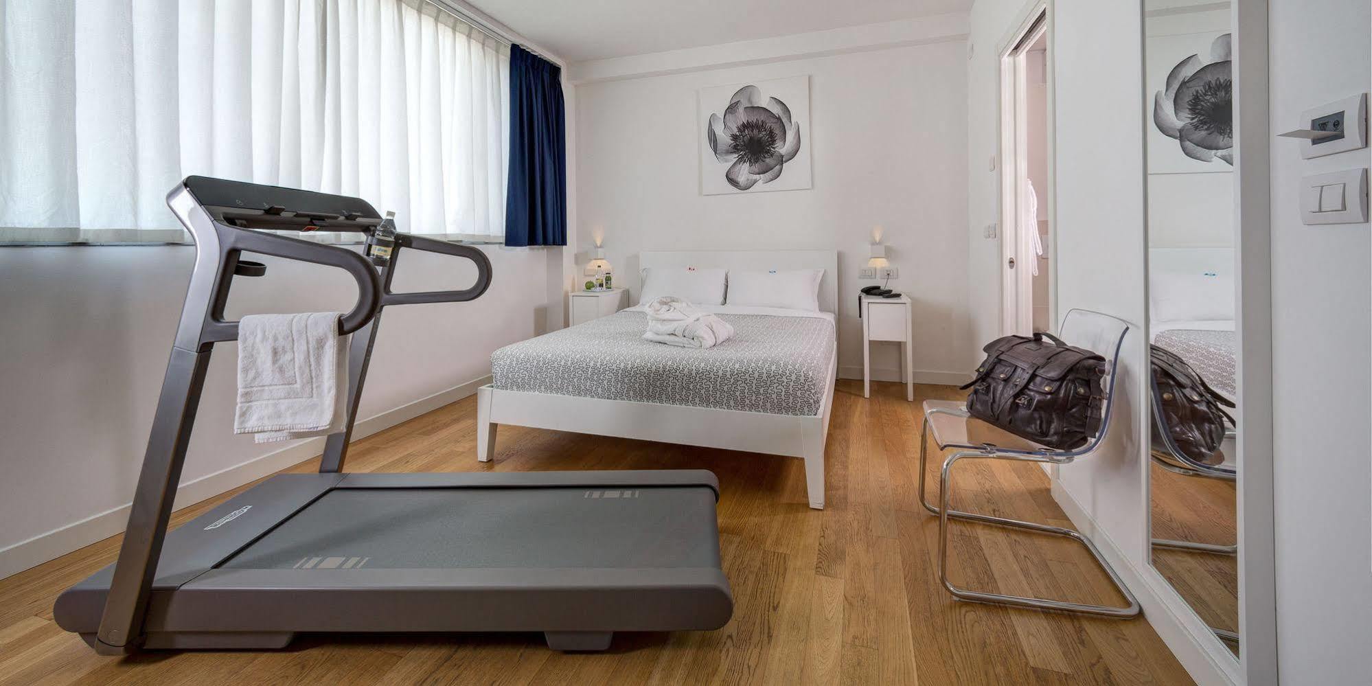 פארמה Hotel Forlanini 52 מראה חיצוני תמונה